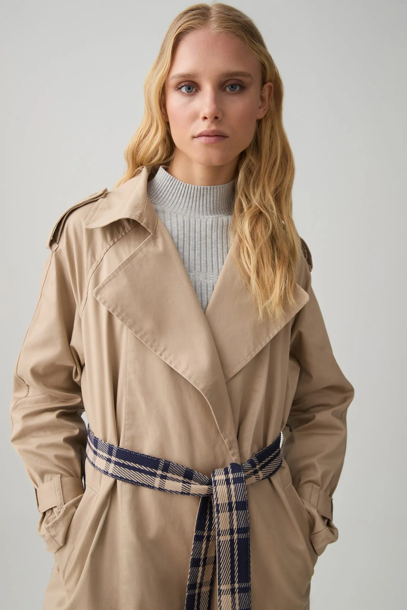 Contrast Belted Trench 703