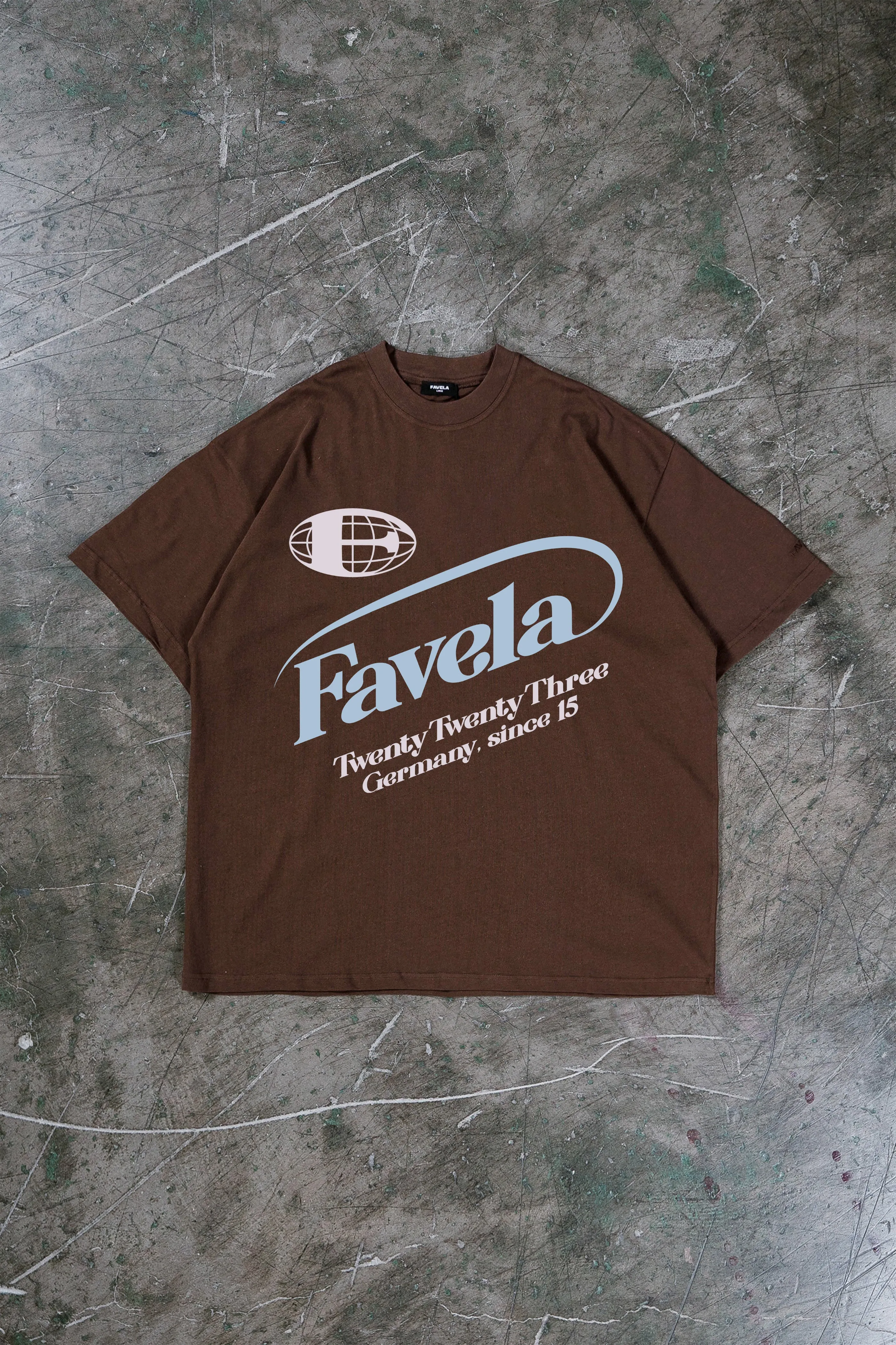 F GLOBE CHEST NUT BROWN T-SHIRT