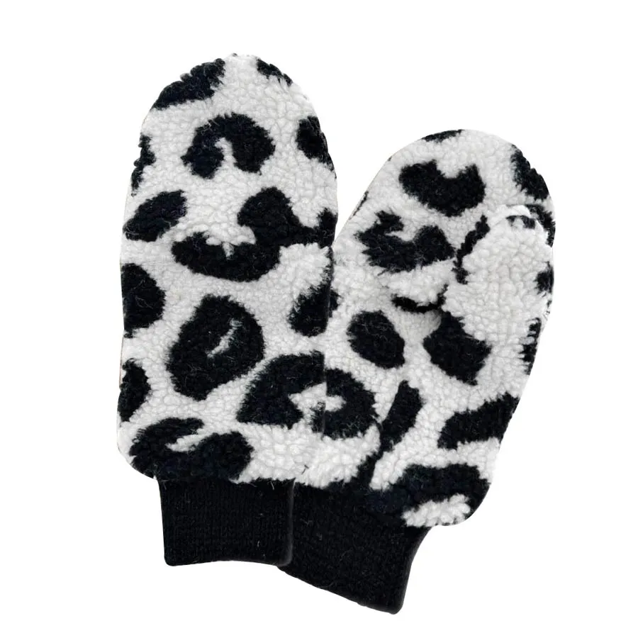 Leopard Teddy Pop Top Mittens