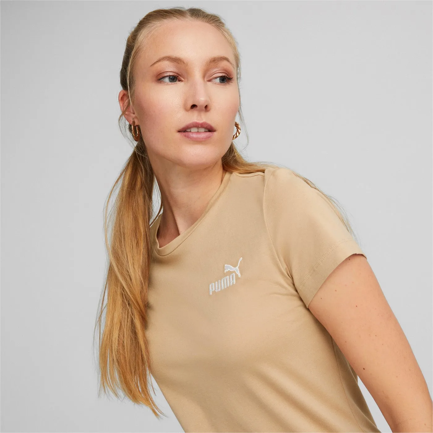 Puma women's sports t-shirt Mini Logo ESS  Embroidery Tee 848331-89 beige